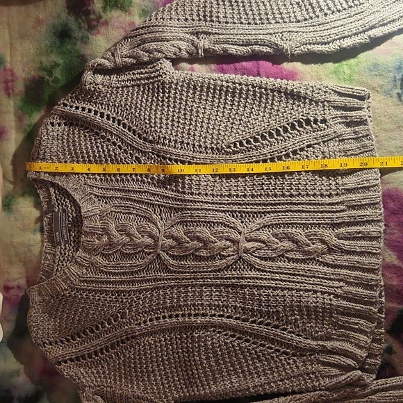 VINCE Chunky Knit Sweater Size Small - Picture 7 of 11